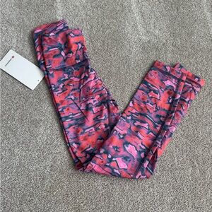 lululemonWunder Train HR Tight 25’ Pink Patterned Leggings